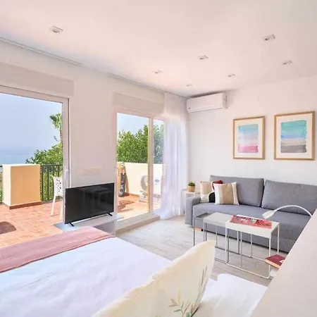 Lovely Golondrinas - 1ª Linea De Playa - Urb Privada * Marbellac