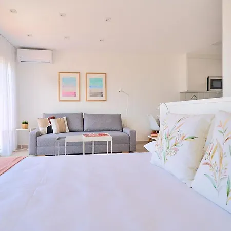 Lovely Golondrinas - 1ª Linea De Playa - Urb Privada